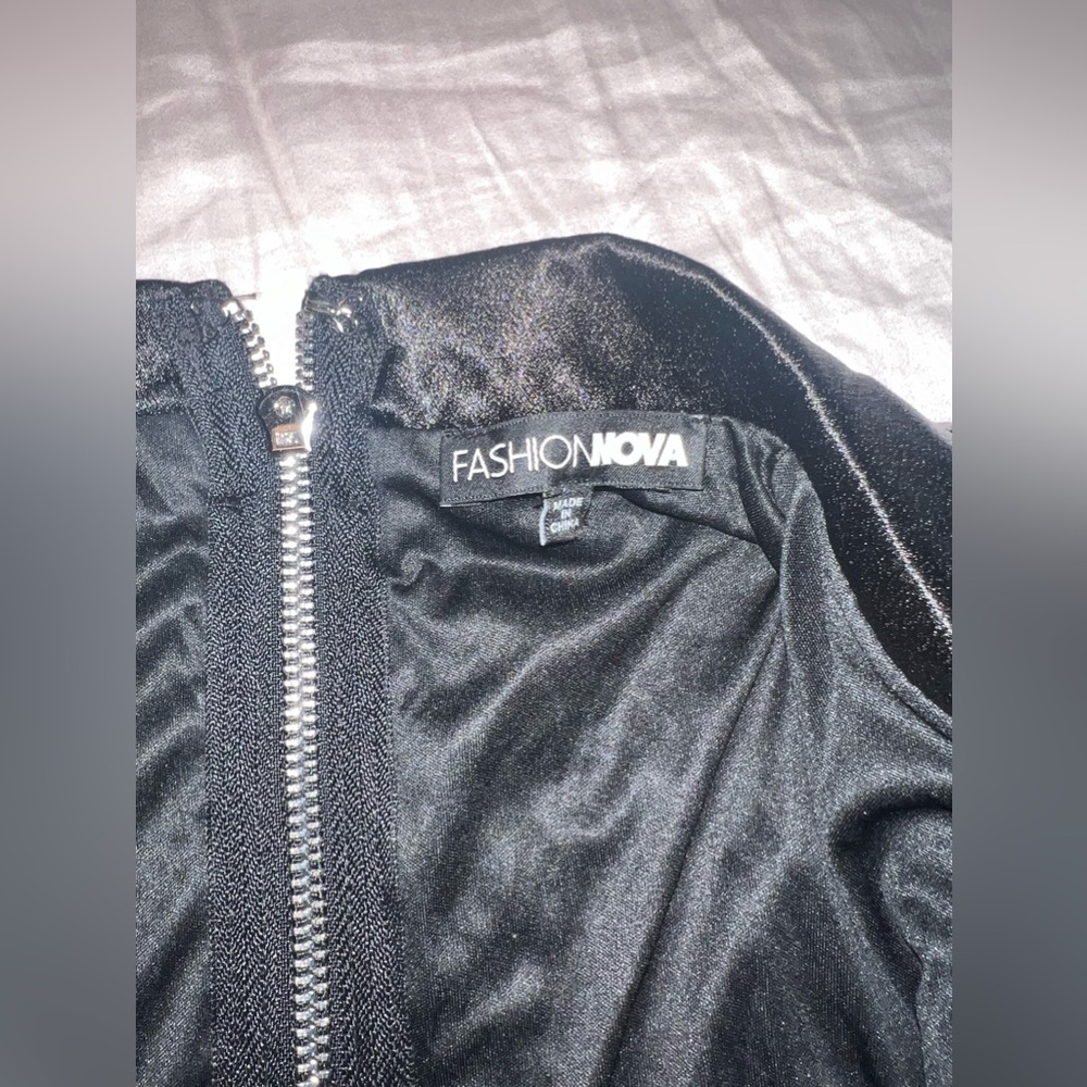 Fashion Nova NWOT Runway Style Sequin Romper - Picture 11 of 13